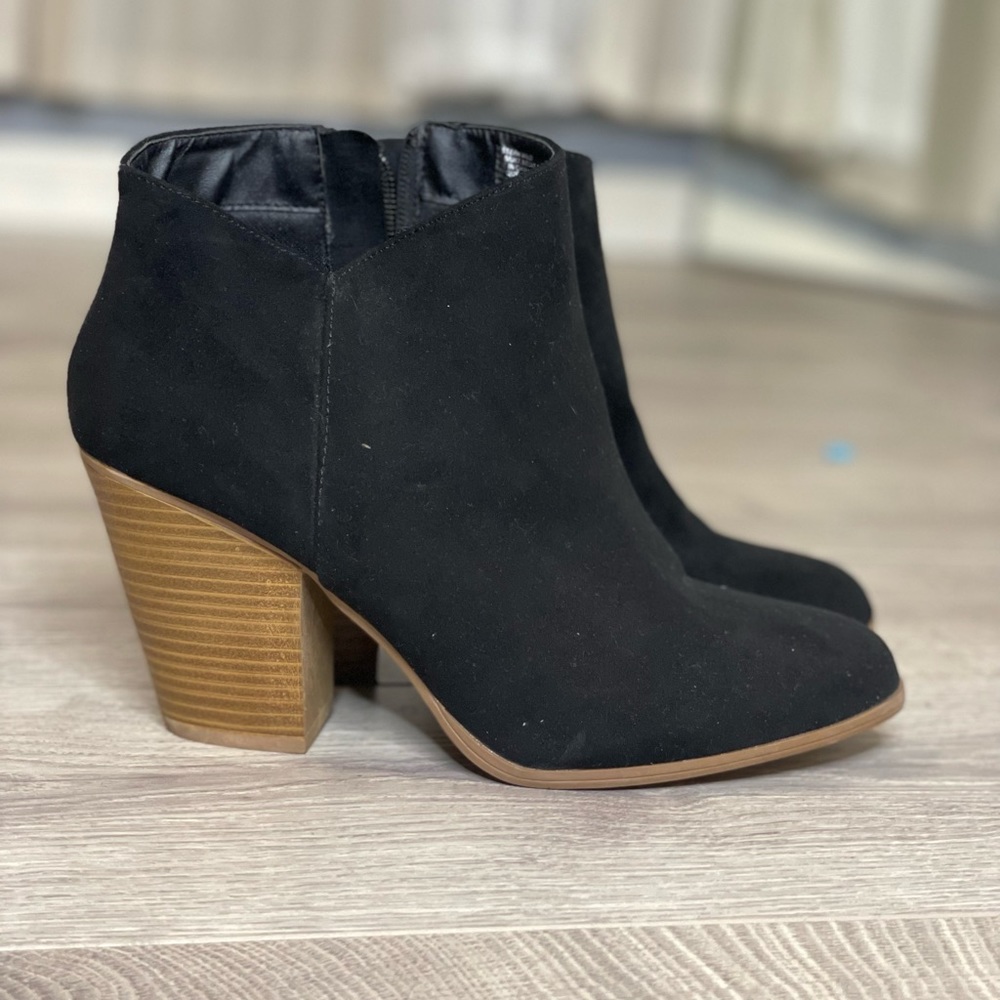 Justfab Black Heeled Booties